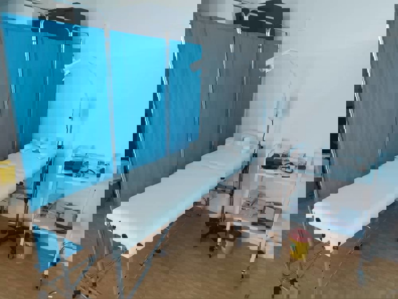 2056499