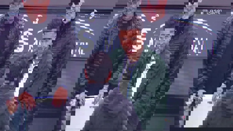2056674