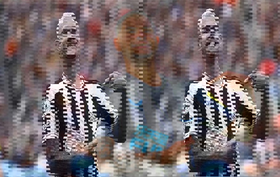 2056742