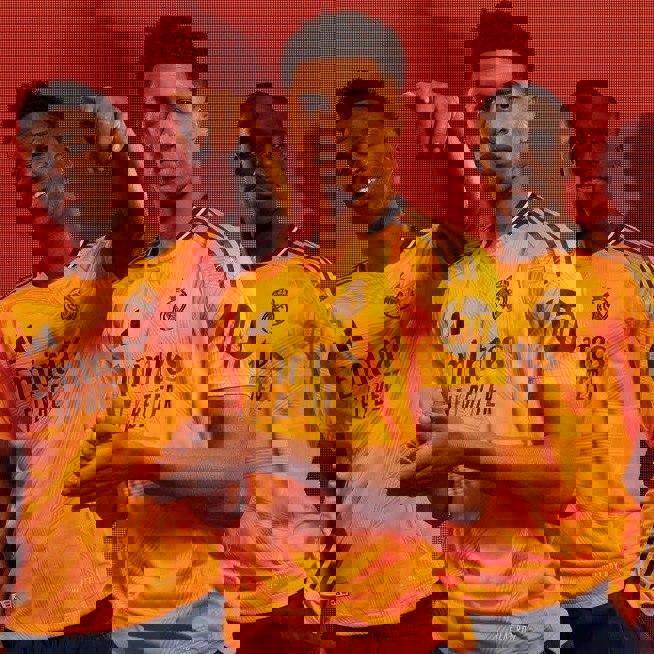 2056806