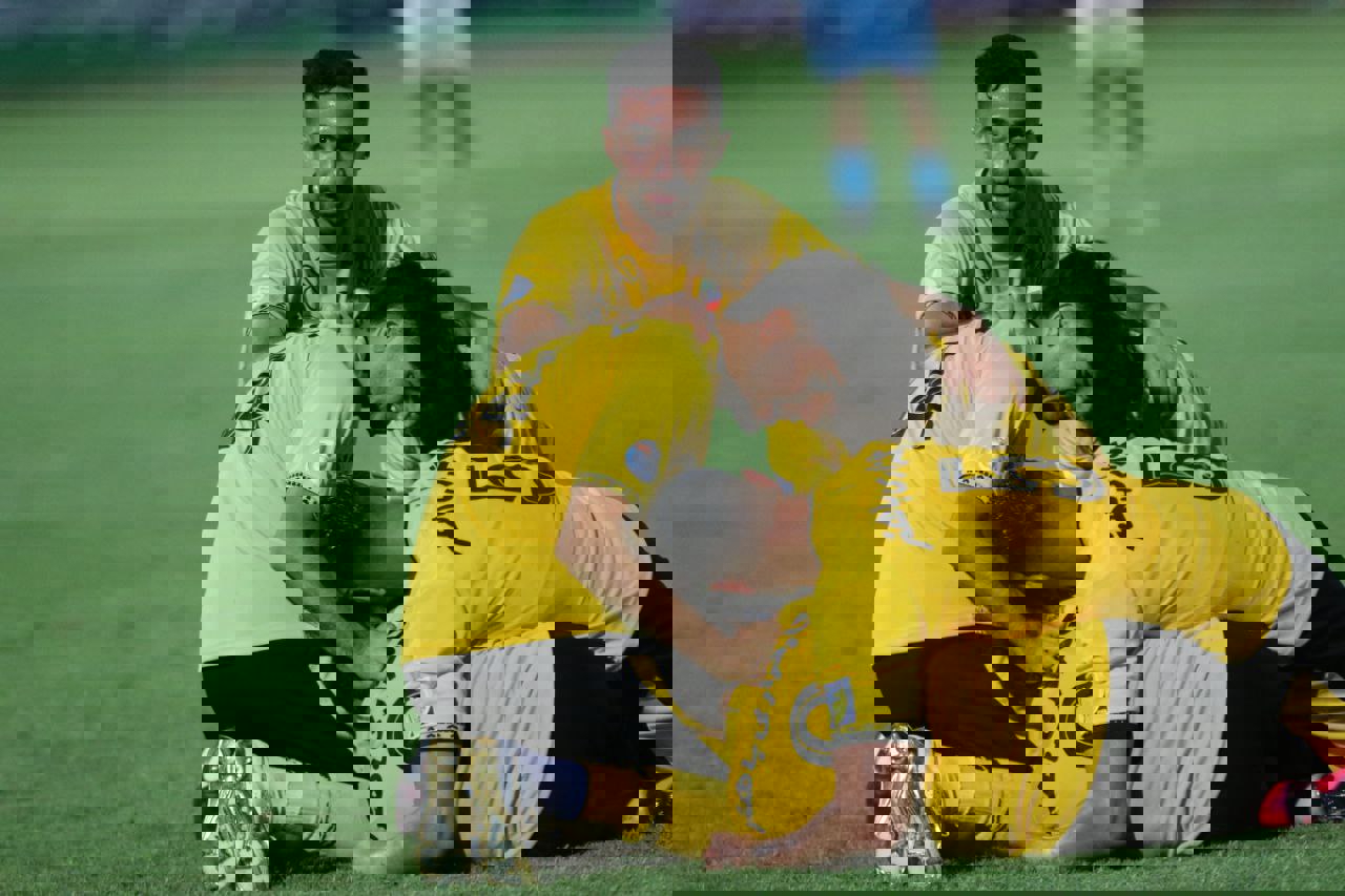 2056904
