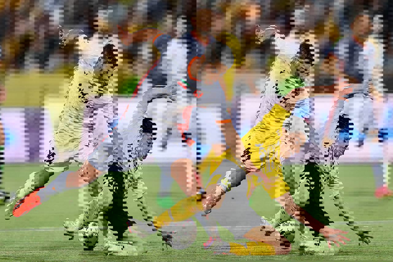 2056913