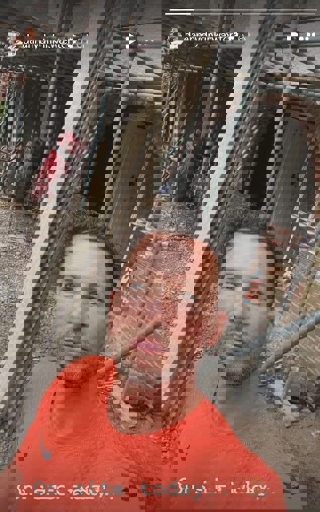 2057007