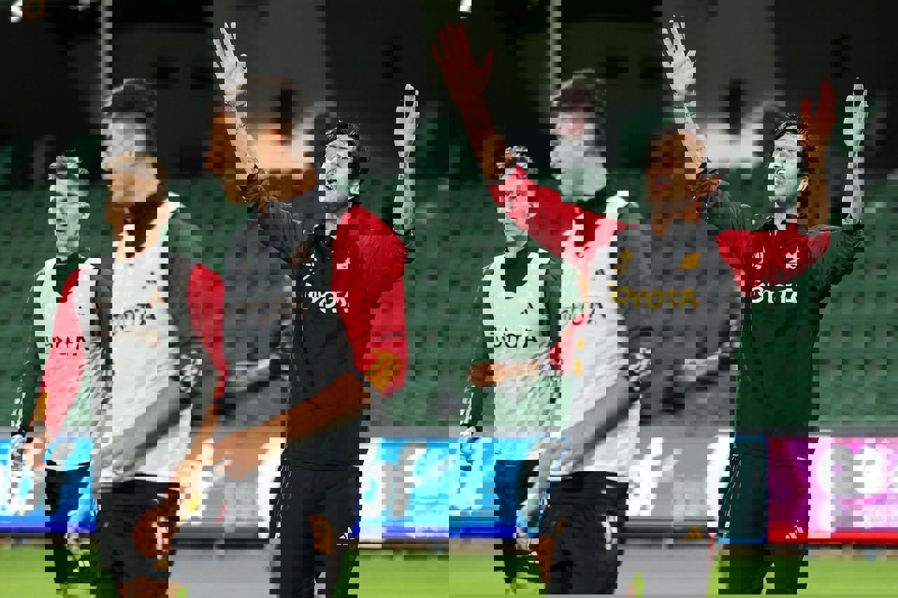 2056986