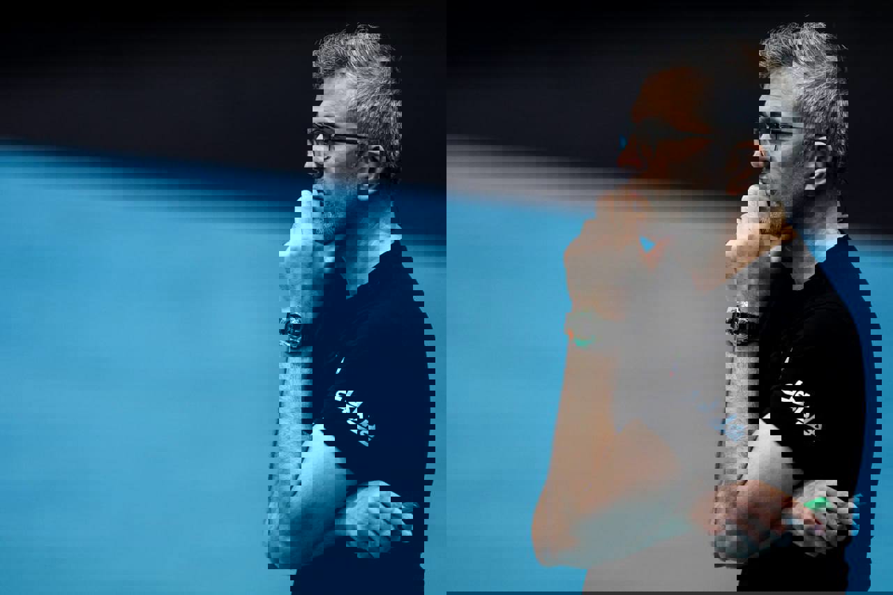 2057218