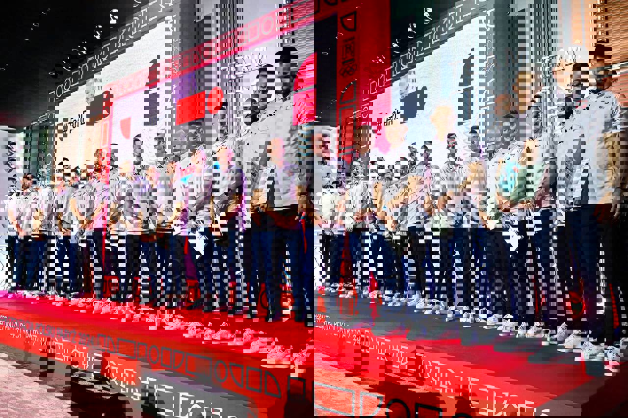 2057342