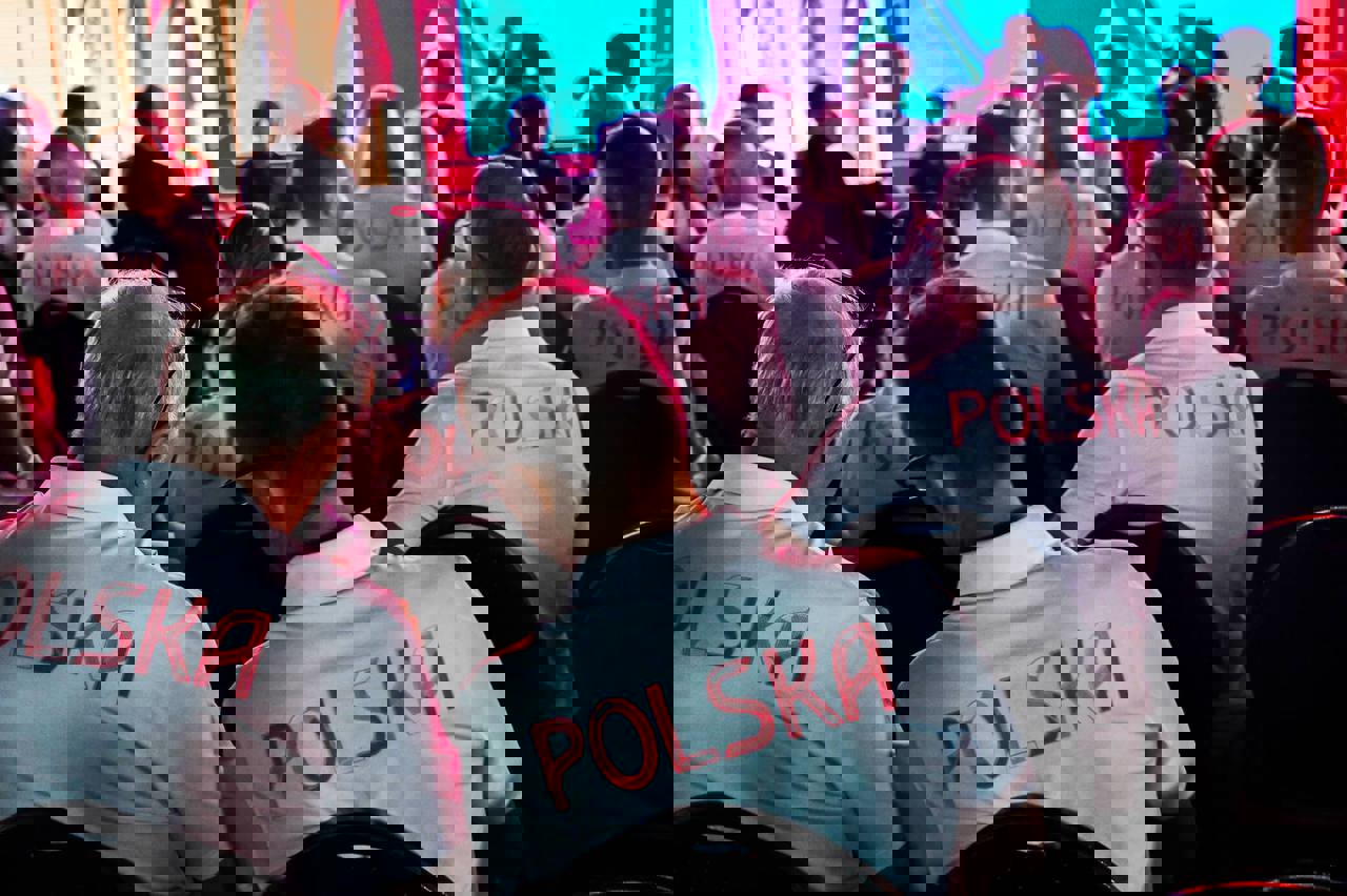 2057343