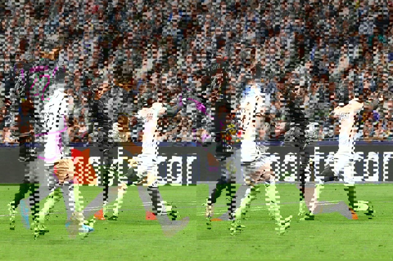 2057321