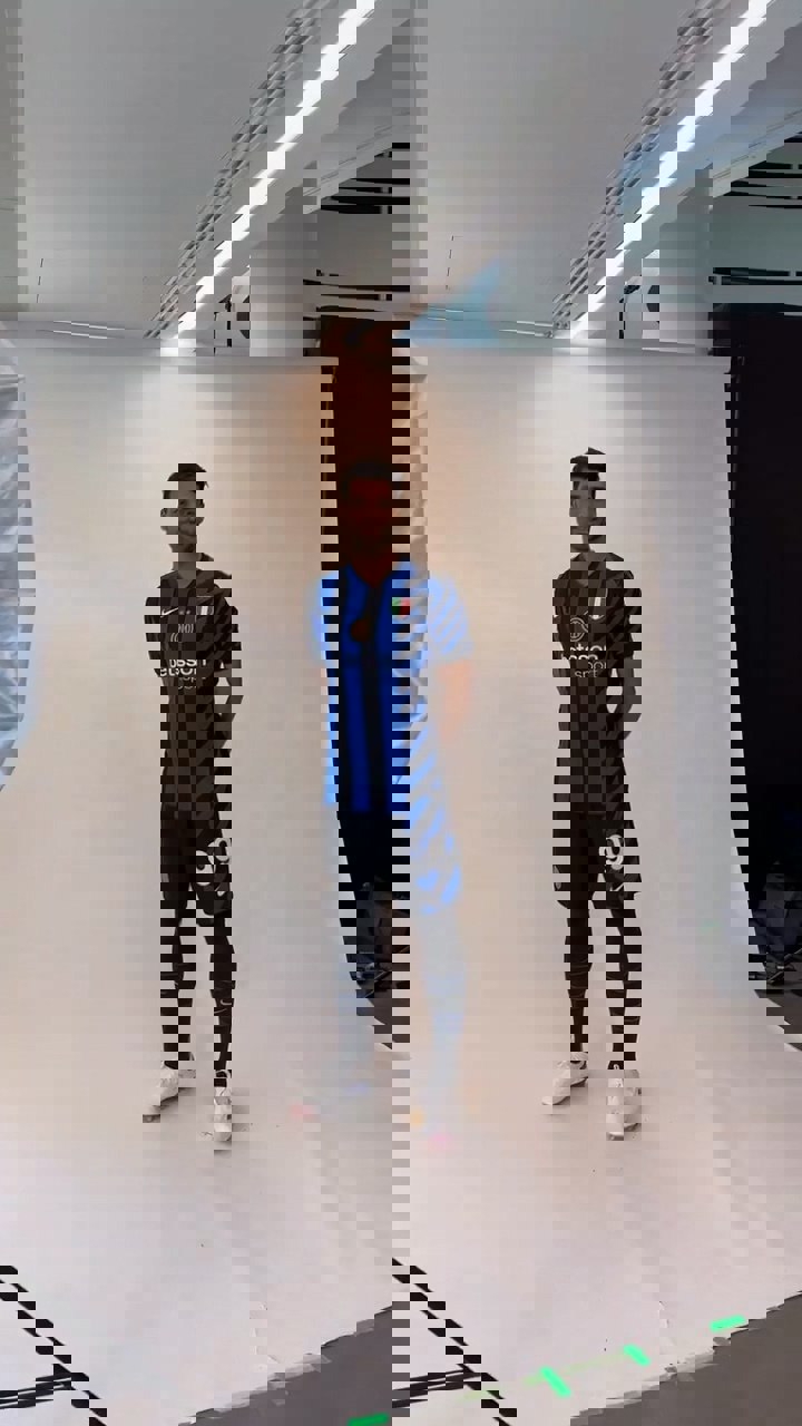 2057664