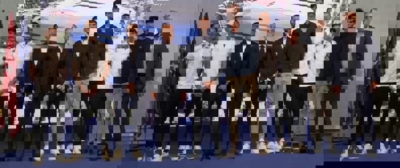2057758