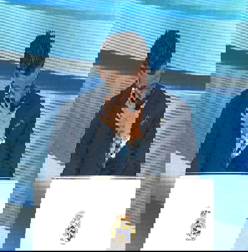 2057756