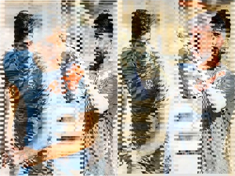 2057834