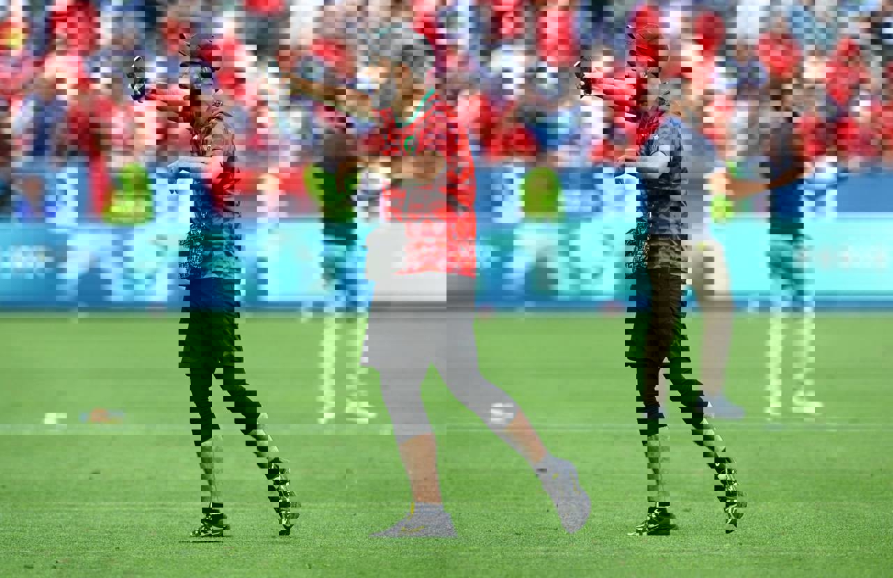 2057907