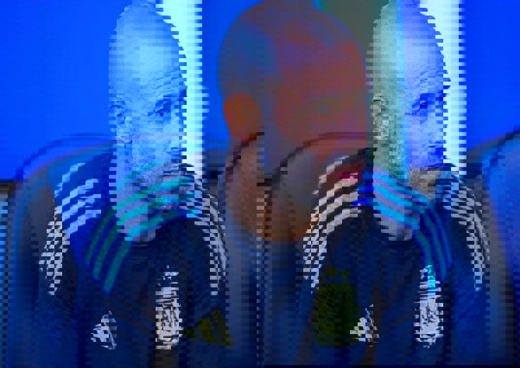 2057901