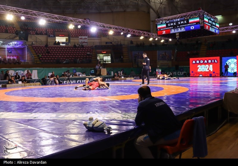 قهرمانی هوافضا در لیگ دسته اول کشتی فرنگی