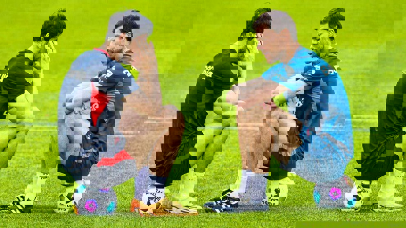 2058413