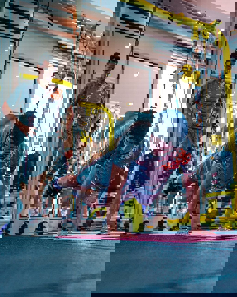 2058409