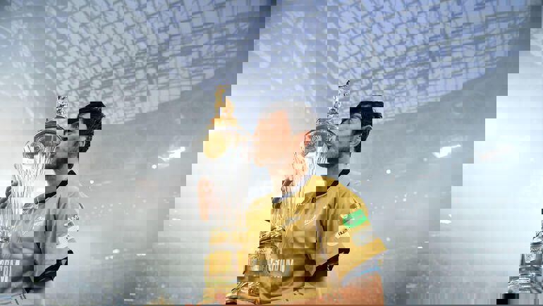 2058411