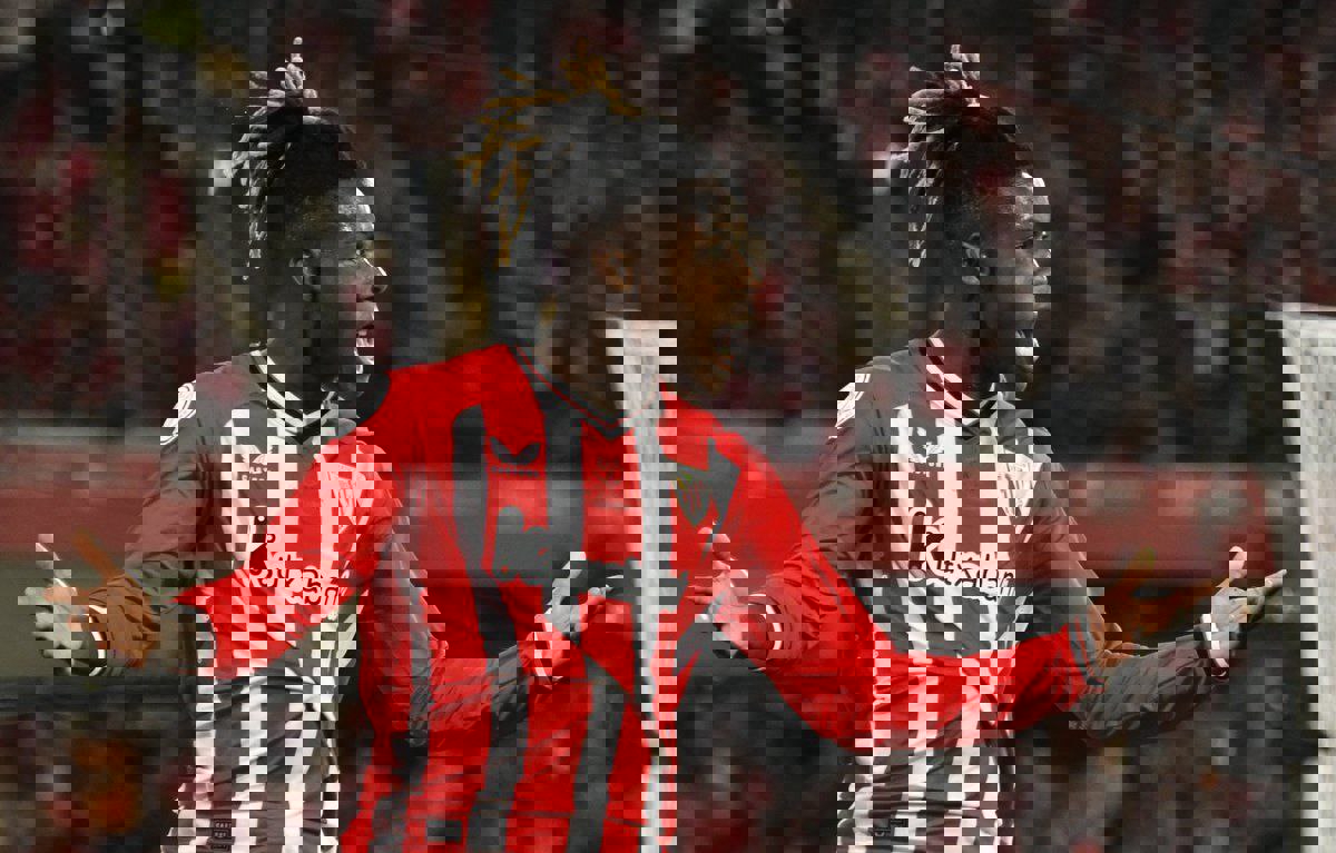 2058056