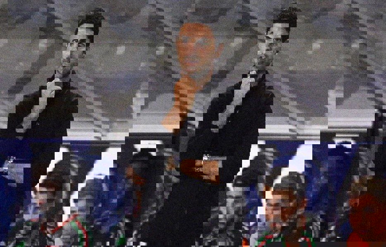 2058081