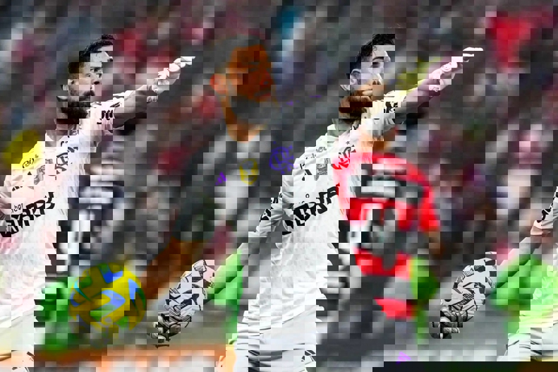 2058240