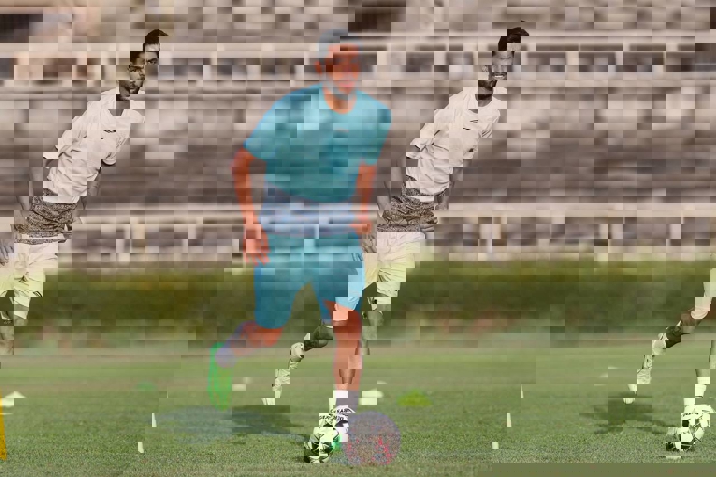 2058216