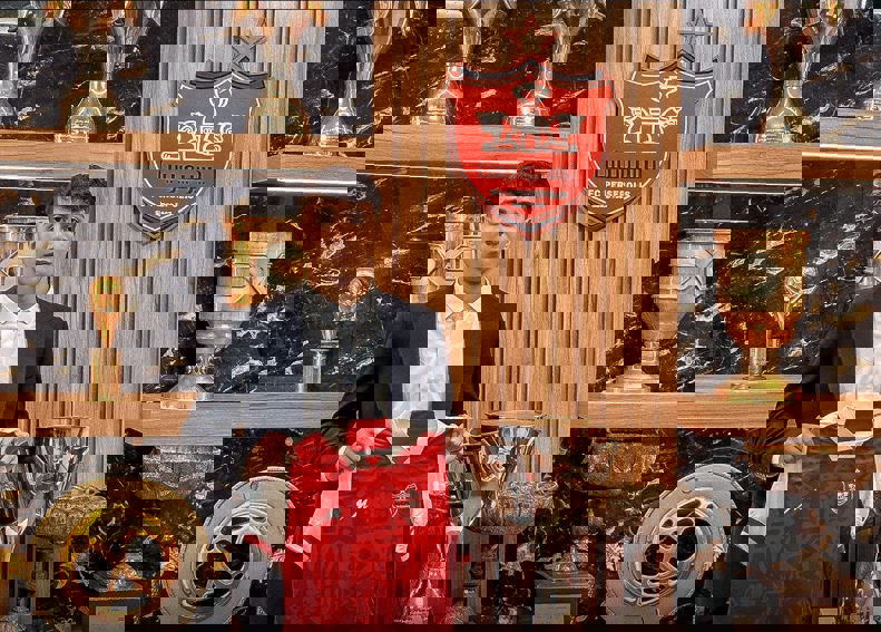 2058210