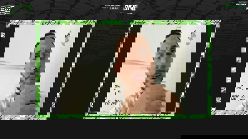 2058262