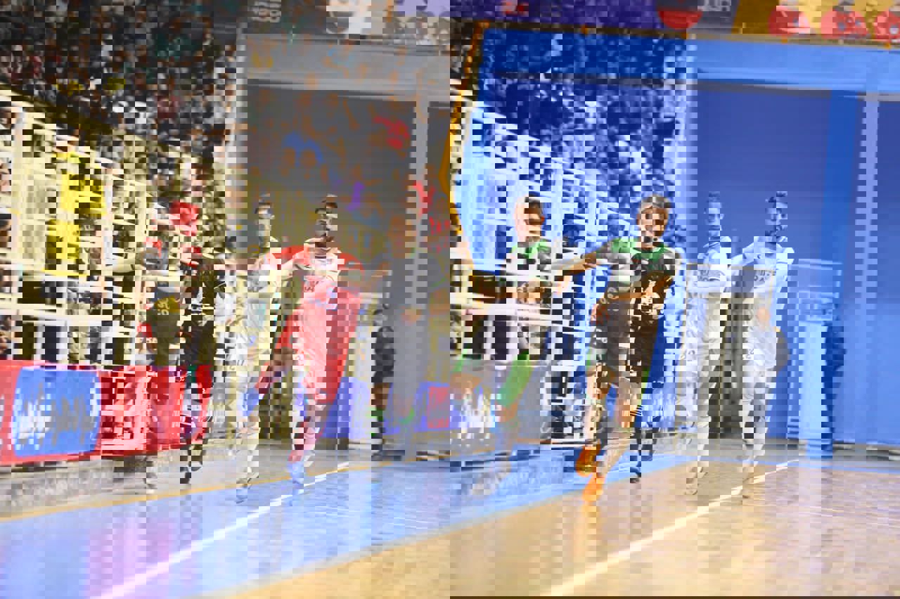 2058431