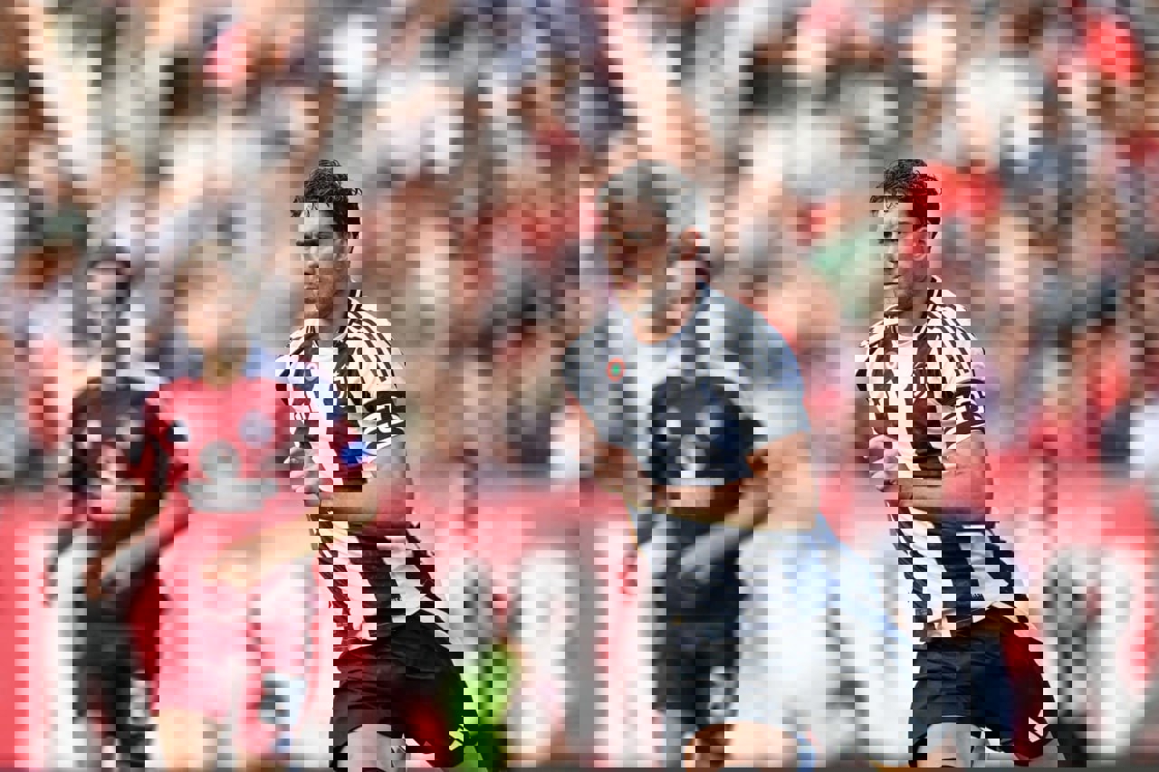 2058813