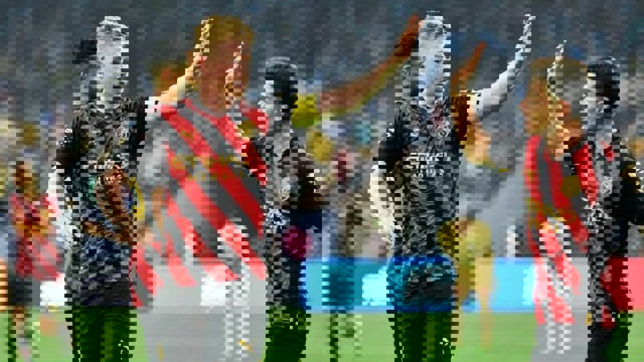 2058748