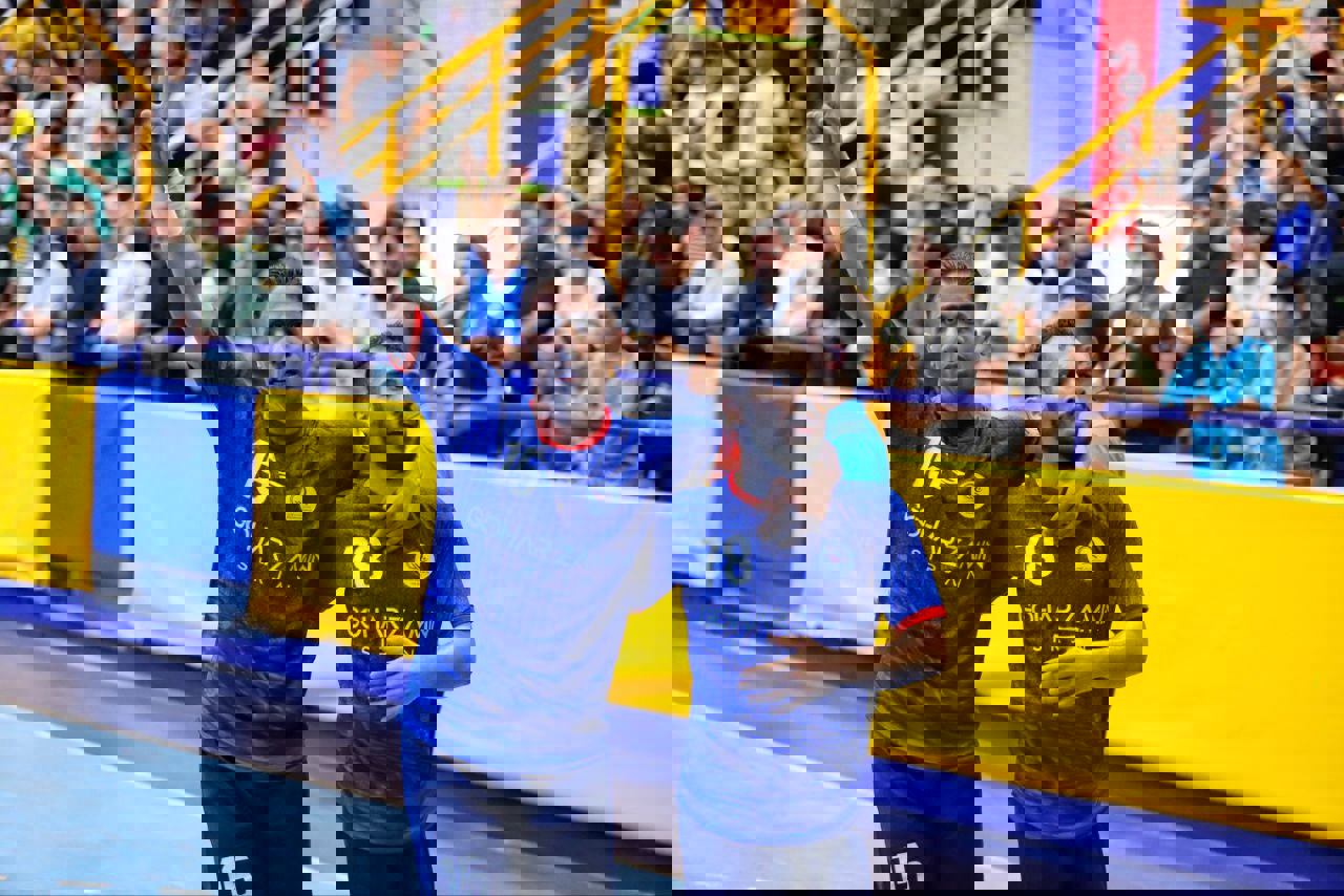 2058662