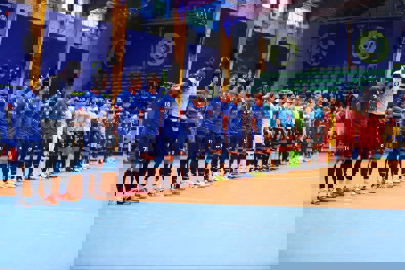 2058752