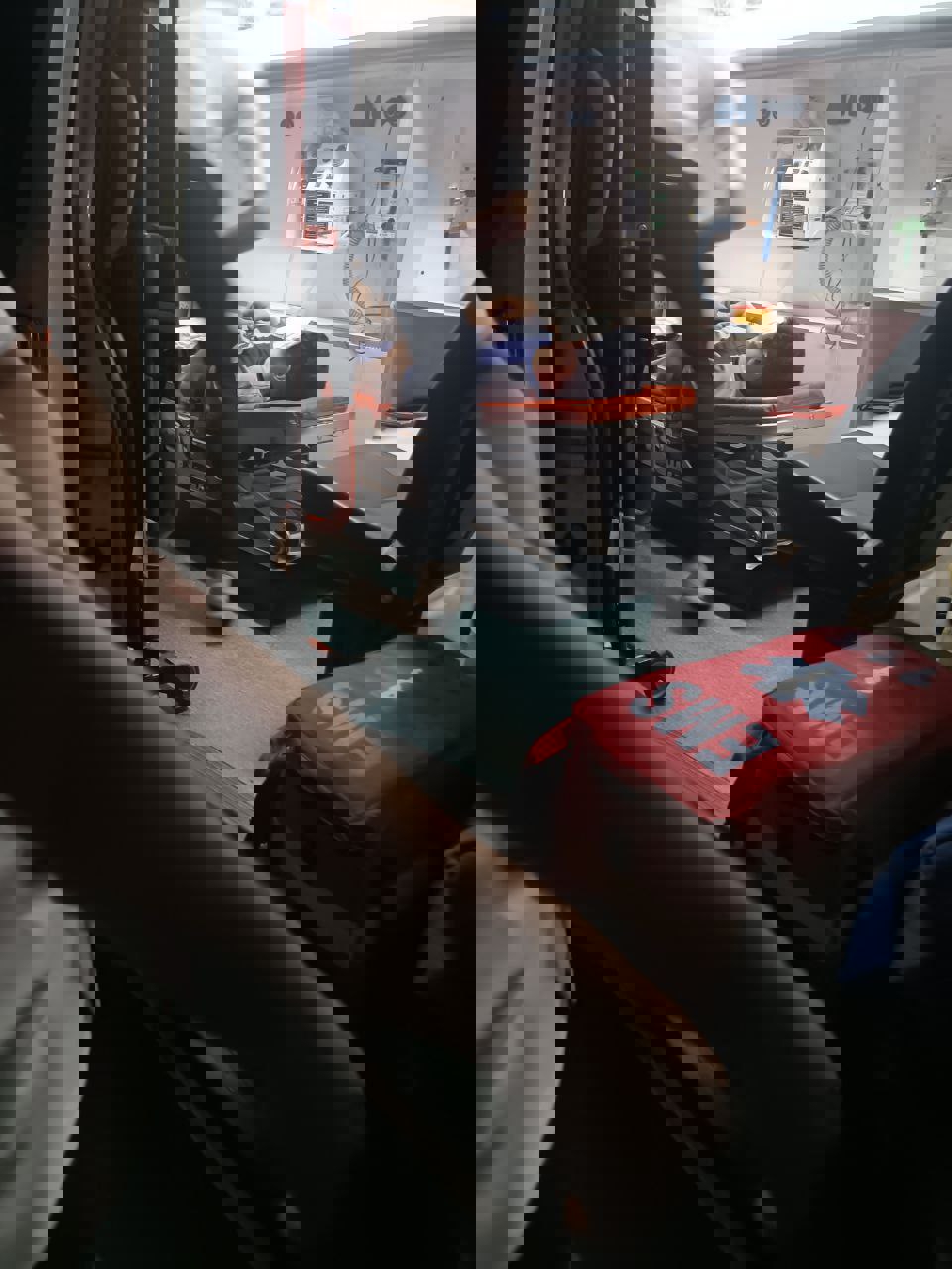 2058770