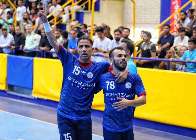 گهر زمین 2 - 1 فولاد زرند: نمایشی لالیگایی از سیرجانیها
