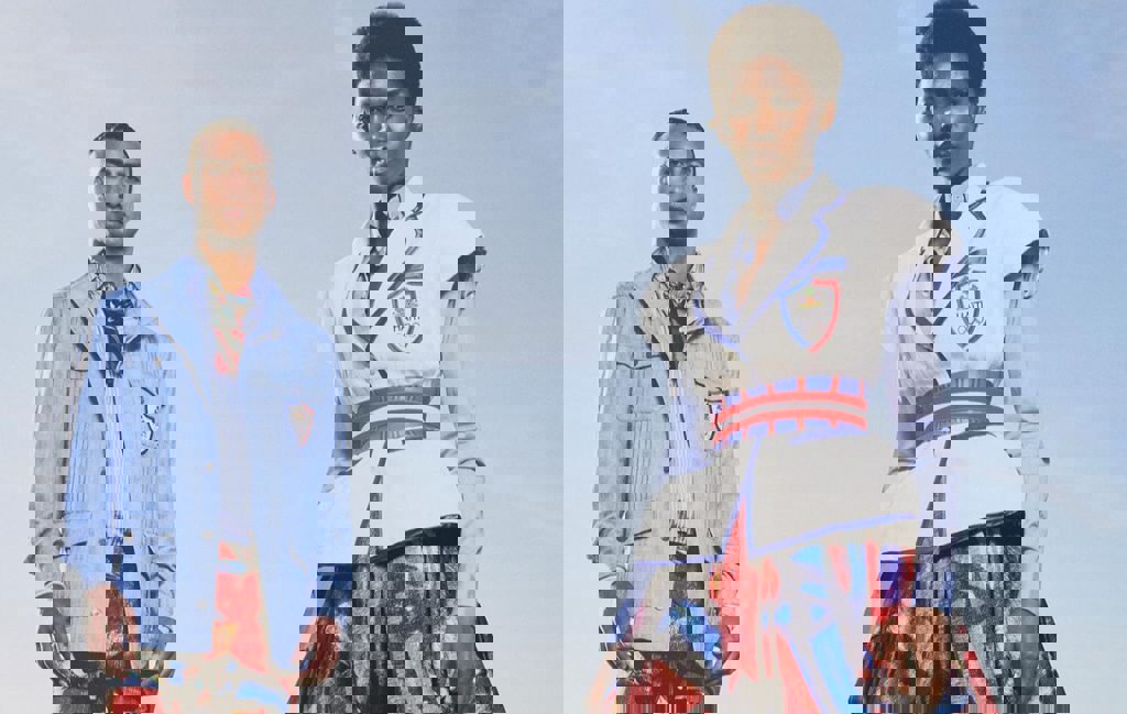 2058678