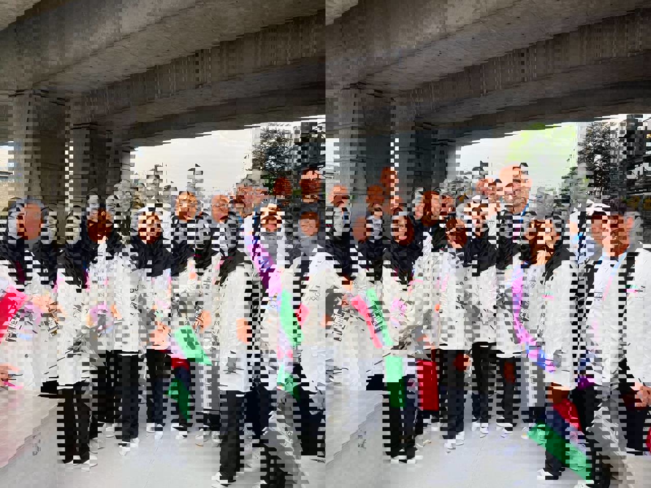 2058789