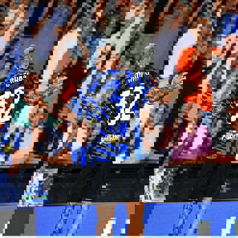 2059238