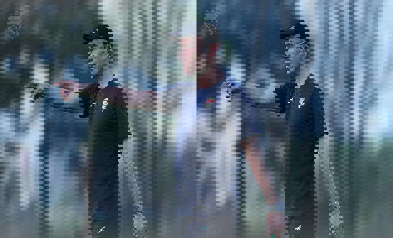 2058816