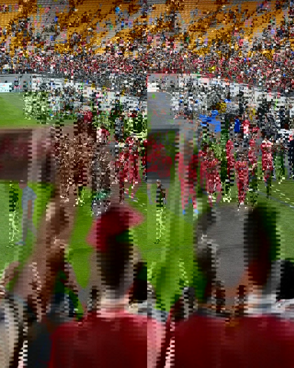 2058831