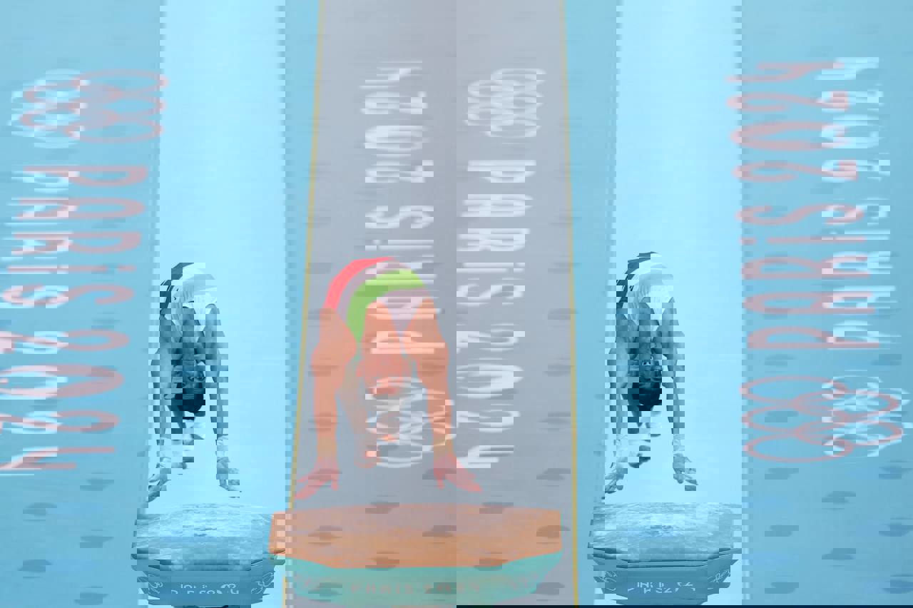 2058958