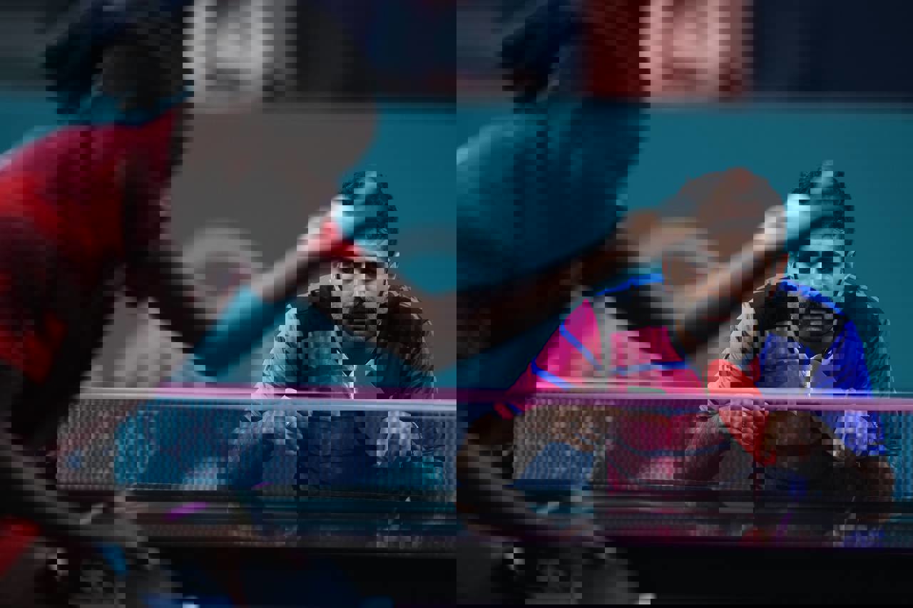 2059208