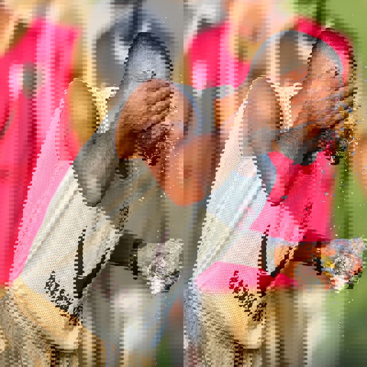 2059174