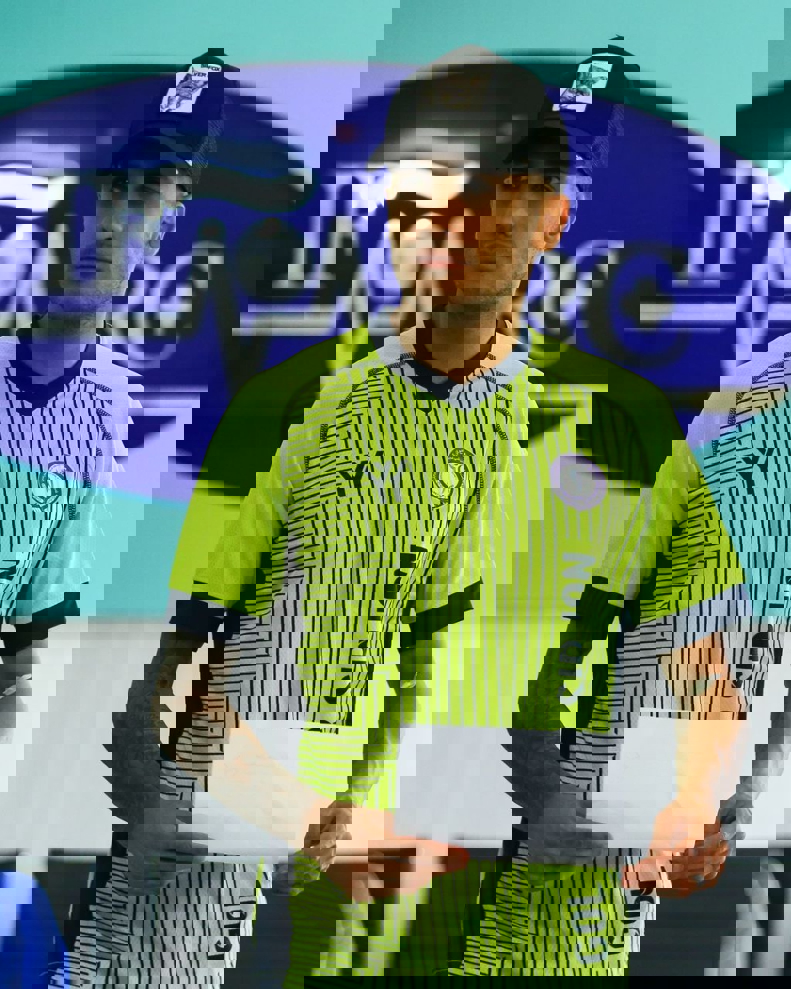 2059114