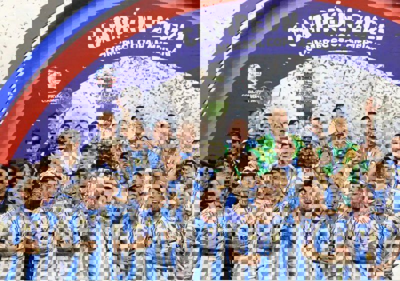 2059810