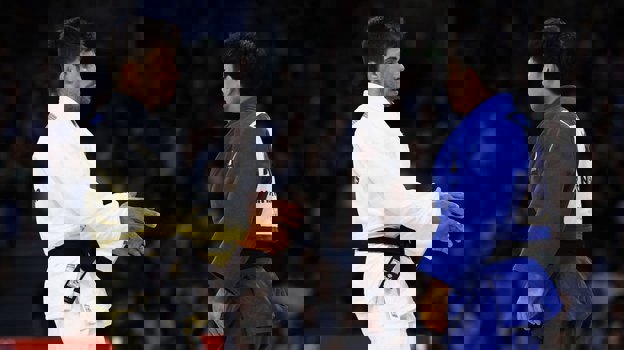 2059528