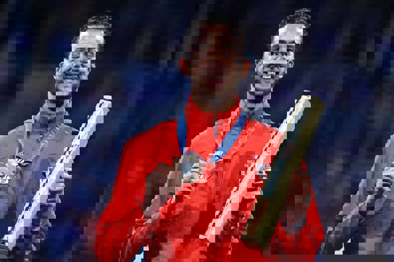 2059924
