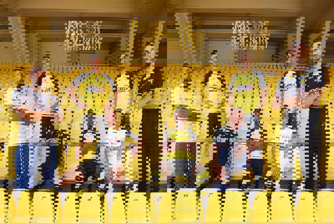 2059996