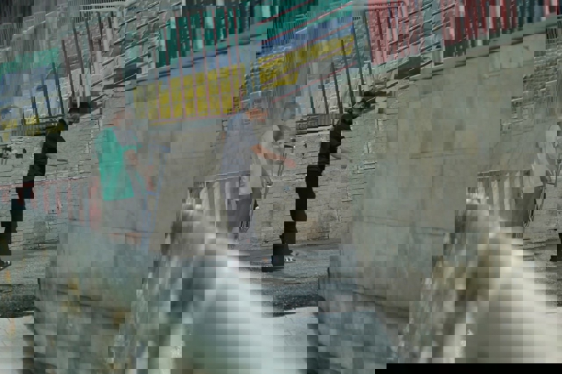 2059915