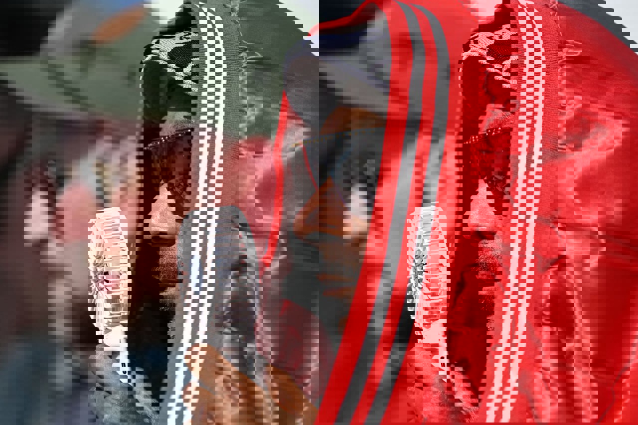 2060341